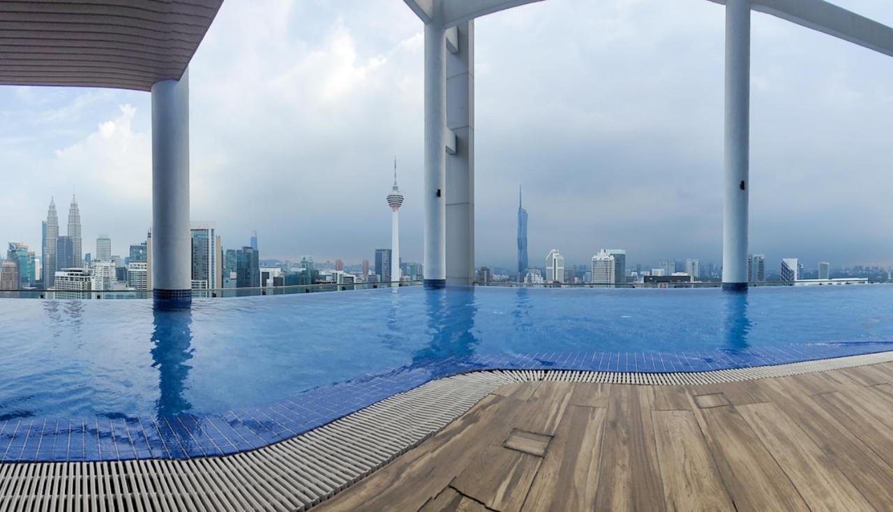 Lx 39A Balcony Klcc View 1 Bedroom Infinity Pool Kuala Lumpur Zewnętrze zdjęcie