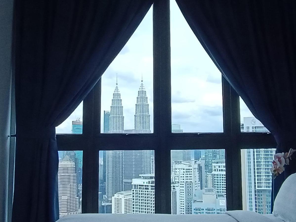 Lx 39A Balcony Klcc View 1 Bedroom Infinity Pool Kuala Lumpur Zewnętrze zdjęcie